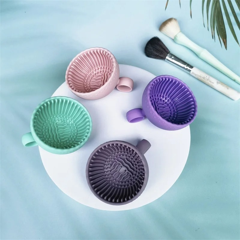 Cosmetic Sponge - Soft Silicone Makeup Brush Cleaner Folding