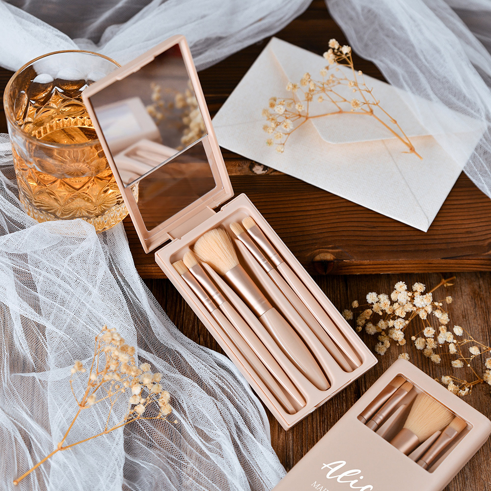 Personalized 5pc Makeup Brush  - Beauty Makeup Bridal avaliação e preço